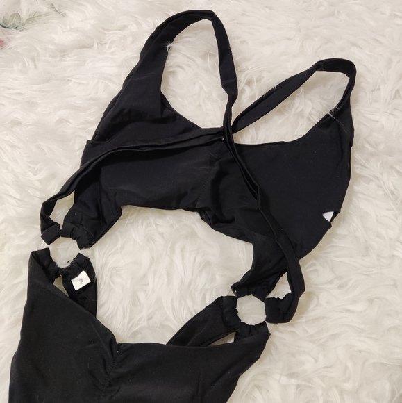 Black one piece swimsuit - Picture 4 of 5